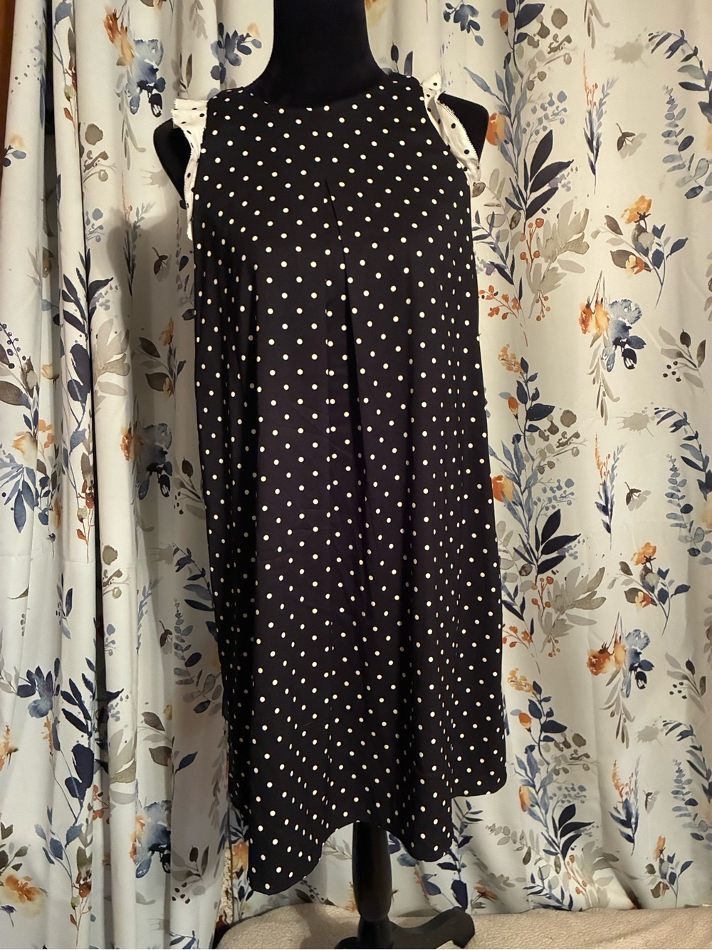 Ann Taylor Black & White Polka Dot A-Line Dress B10